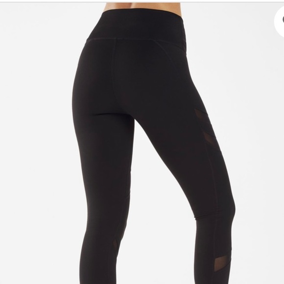 ✨Fabletics (EUC) Define High-Waisted 7/8 Legging Size XS✨ - Picture 7 of 7